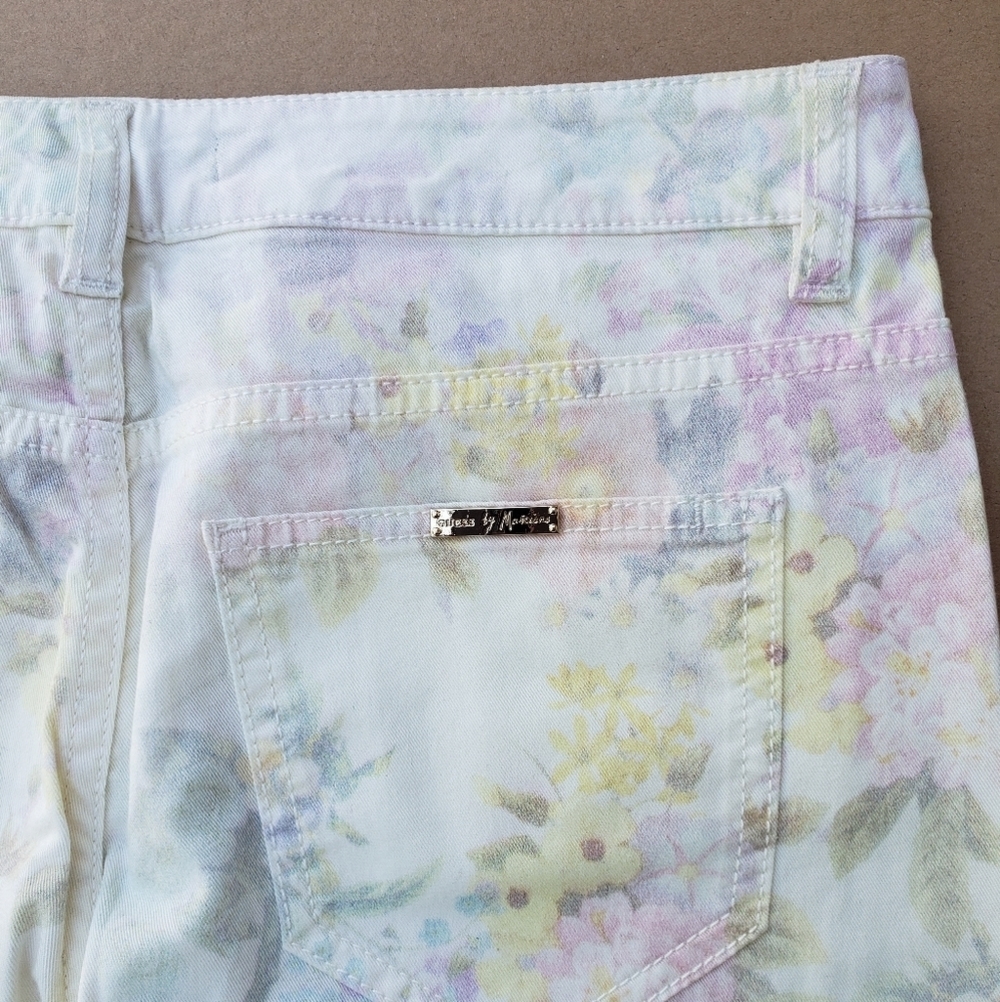 GUESS BY MARCIANO Women's Slim Fit Jeans SZ 28 - Picture 2 of 7